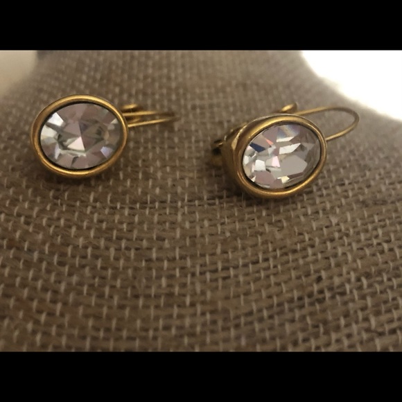 Gold Tone Rhinestone Bib Necklace and Earrings - Picture 5 of 8